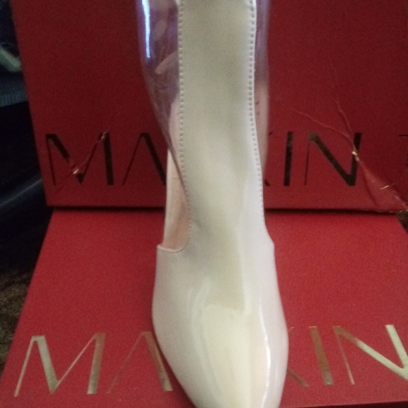 Nude Transparent Bootie 3 inch heel - Picture 3 of 4